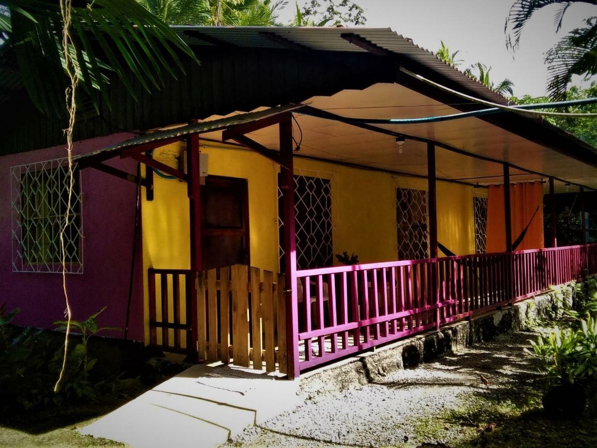 Cabinas Algebra Hostel Cahuita Exterior photo